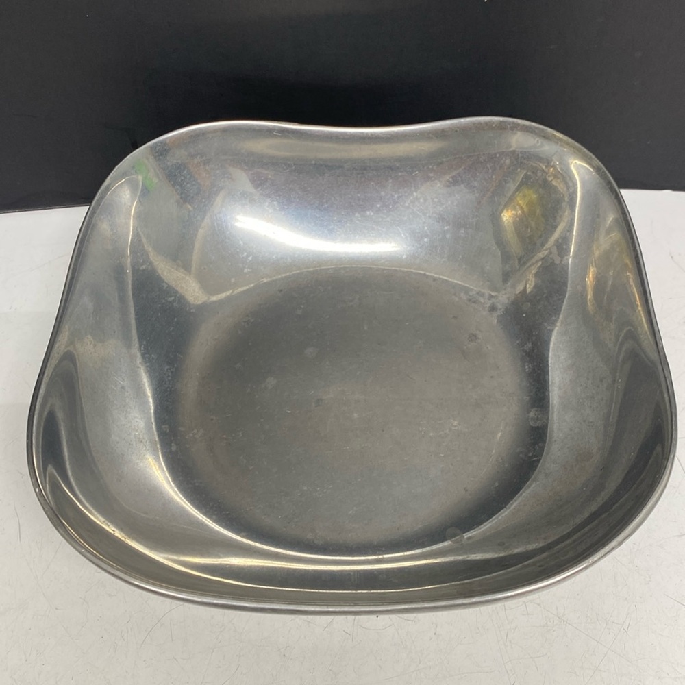 Wilton Armetale Square Boston Bowl Plough Tavern Dish